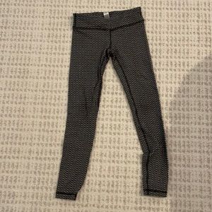 Iviva girl legging. Pattern